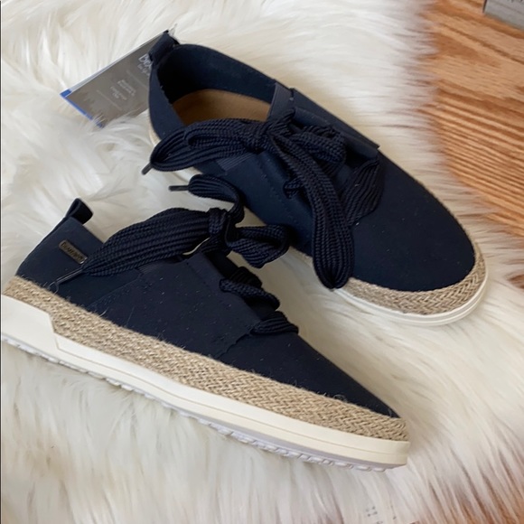 BearPaw Shoes - BEARPAW

Women's Billie Sneakers